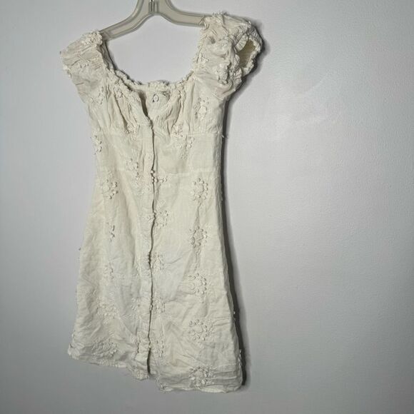 Kourt white dress size Small - Picture 2 of 7